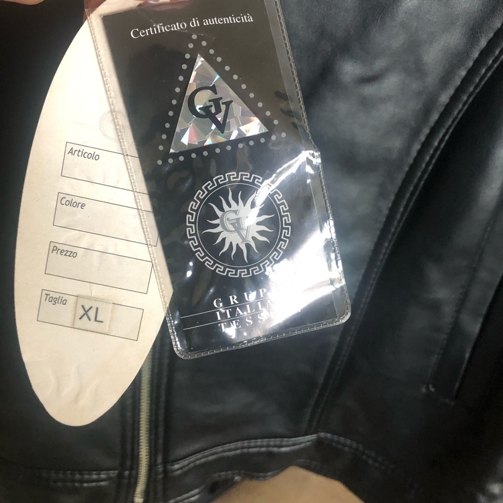 GV leather jacket - Picture 4 of 7